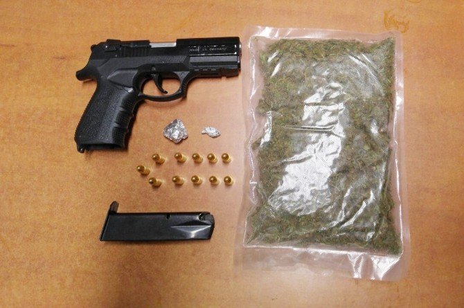 Uyuşturucu operasyonunda ’skunk’ ele geçirildi