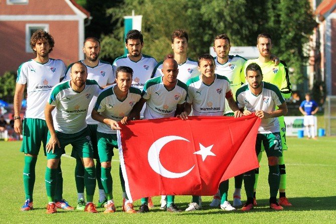 Bursaspor, Alman ekibine 3-0 mağlup oldu