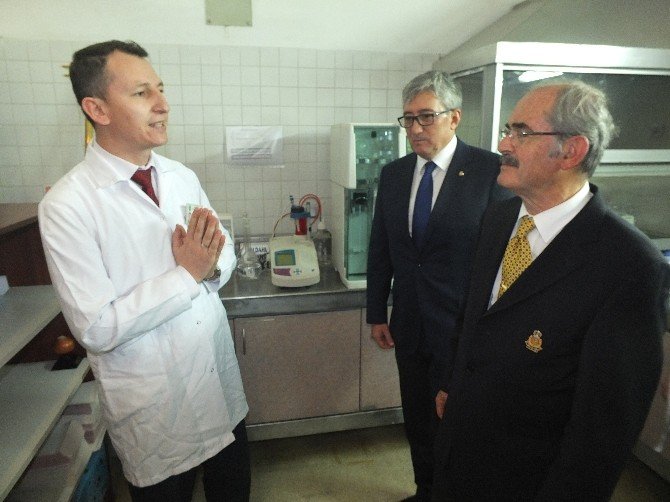 Bandırma Kapalı Pazar Yeri ve Yaşam Alanı törenle açıldı