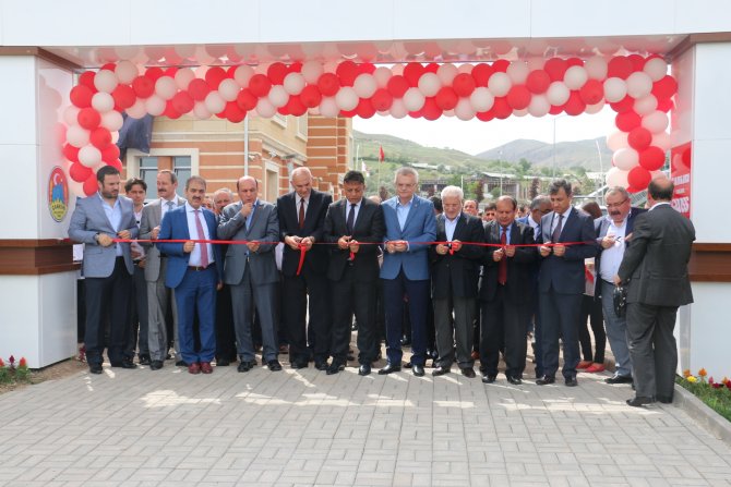 Çankırı Adliyesi'ne kurulan hobi ve dinlenme bahçesi açıldı