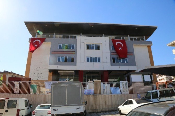 Çekmeköy’de Anafen Okulu boşaltıldı