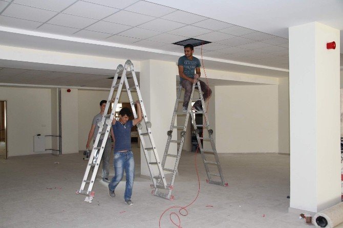 AK Parti Yozgat Milletvekili Yusuf Başer, “Yatırımlarımız aksamadan devam etmektedir”