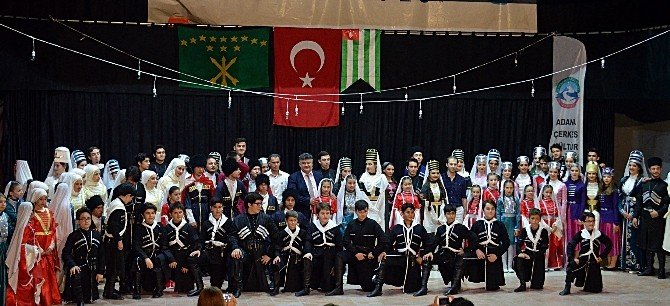 Çerkeslerin Gösterisi