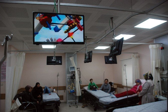 Çocukların acil servis korkusunu yenmesi için örnek uygulama
