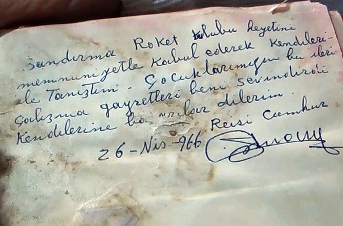 60 yıl önce atılan füze onları bir araya getirdi