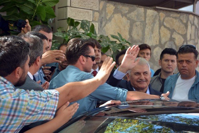 Erdoğan, eniştesinin annesini son yolculuğuna uğurladı