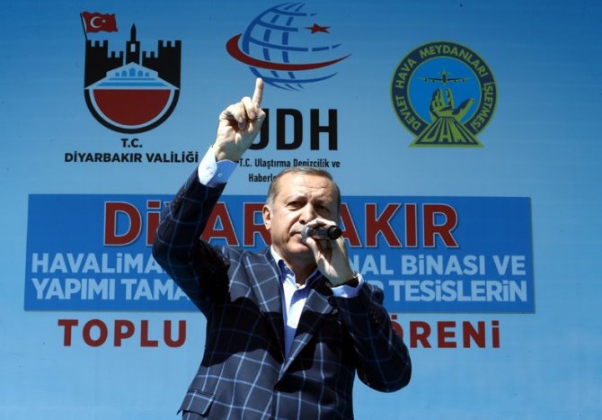Cumhurbaşkanı Erdoğan, Diyarbakır'da