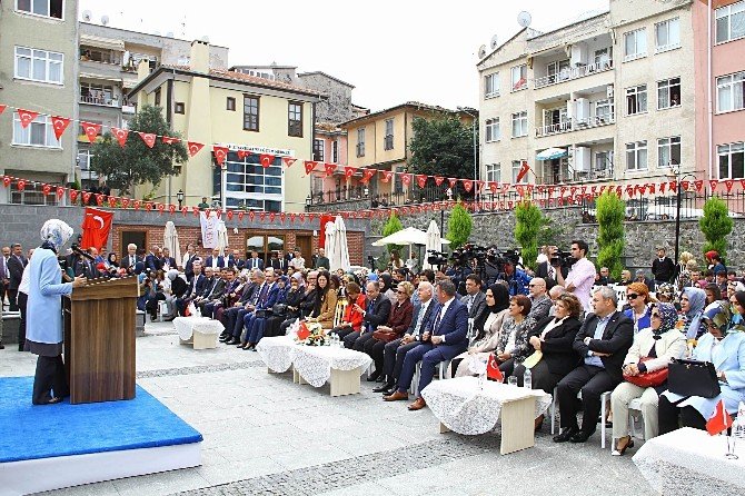 Sümeyye Erdoğan: “15 Temmuz bir milletin ‘ölümü öldürdüğü gün’ olarak tarihe geçti”