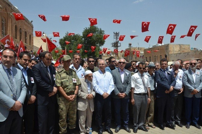 Darbe girişimi şehidi Velit Bekdaş defnedildi