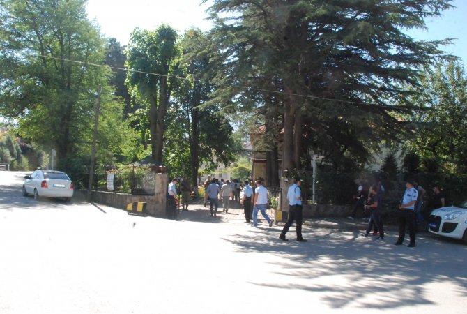 Bolu 2. Komando Tugay Komutanı'nın evinde arama yapıldı