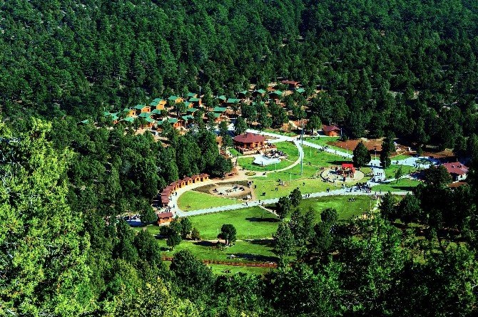 Teleferik macera ve eğlencenin adresi oluyor