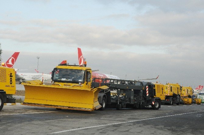 Atatürk Havalimanı kışa hazır
