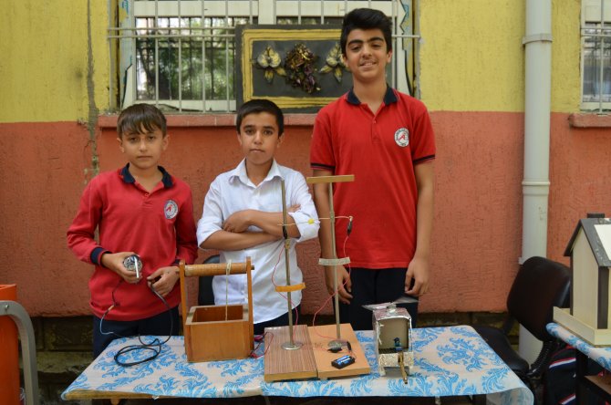 'Karanlıklar her zaman ışığa mağlup olmuştur'