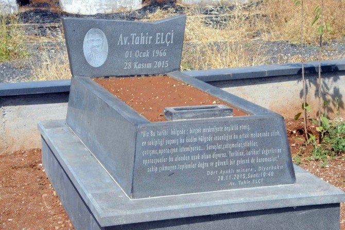 Tahir Elçi mezarı başında anıldı