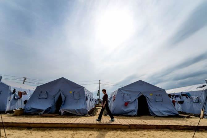 donetsk-refugee-camp-aug.-18-2014-4_0.jpg