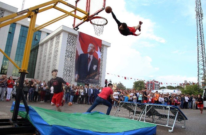 Antalya Volkan Konak’la Coştu