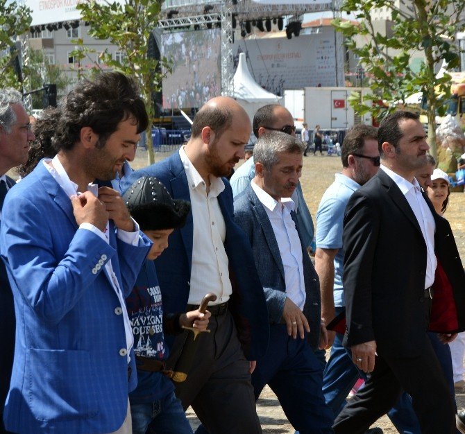 Bilal Erdoğan ve Hamza Yerlikaya’nın güreşi eşitlikle sonuçlandı