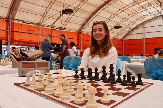 2. Rodostoşah Gm Suat Atalık Stranç Turnuvası Başladı