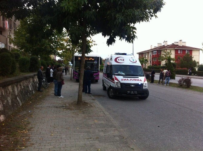 Halk otobüsünün çarptığı bisikletli çocuk yaralandı