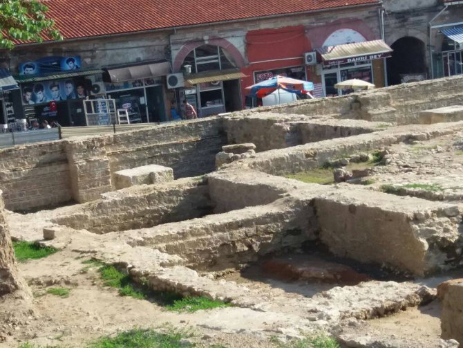 Mimar Sinan'ın Edirne'de yaptığı su yolu ve şadırvan bulundu