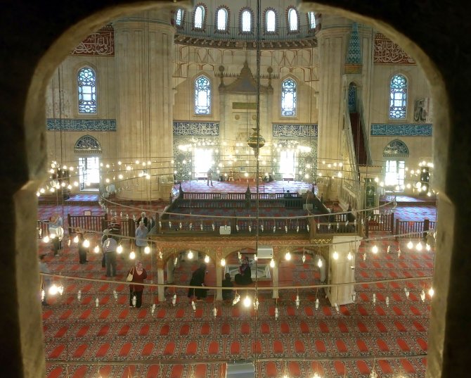 Selimiye'nin müezzin mahfili alarm veriyor