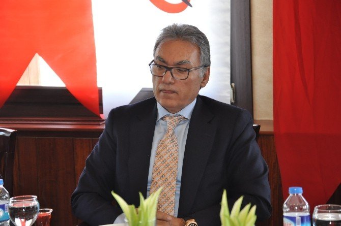 EKİNATA Grand Toprak Otel yönetimi basınla buluştu