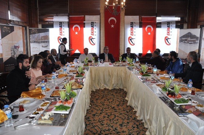 EKİNATA Grand Toprak Otel yönetimi basınla buluştu
