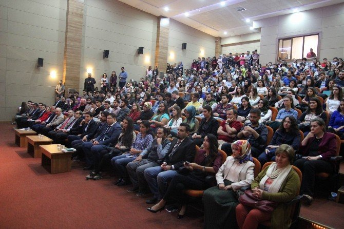 Hukuk Fakültesi’nin ilk dersini Prof. Dr. Mehmet Ünal verdi