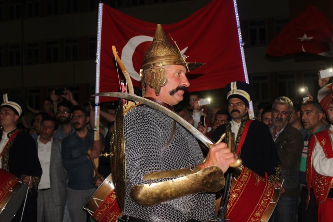 Ağrılıların nöbetine mehter marşı desteği