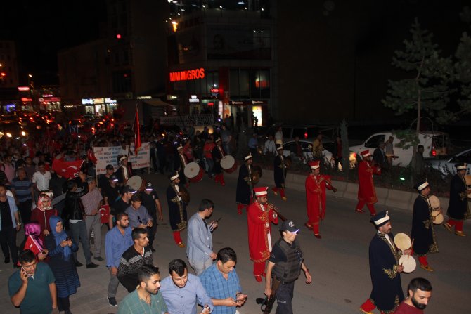 Ağrılıların nöbetine mehter marşı desteği