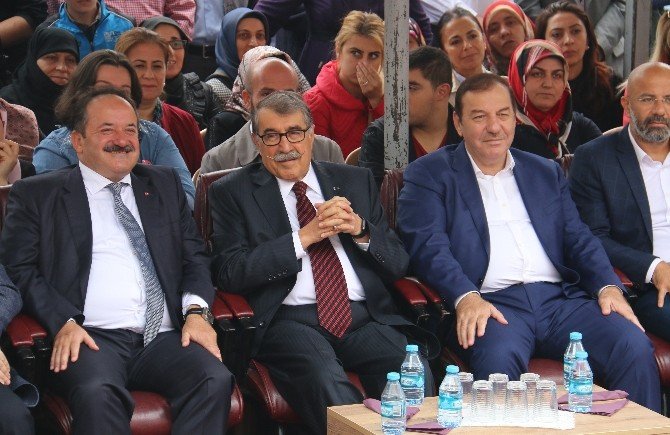 Abdülkadir Aksu kendi adını taşıyan lisenin açılışını yaptı