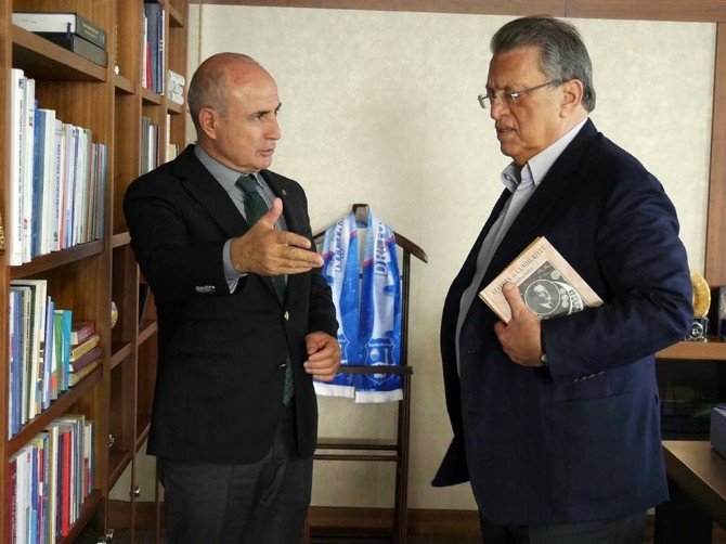 Eski Başbakan Mesut Yılmaz: "Büyükçekmece İstanbul’un en gözde ilçesi"