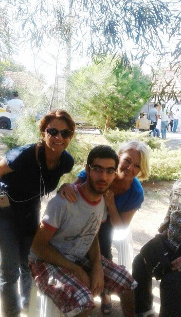 Manisalı engelli Deniz ‘Rüzgarın Kalbi’ dizi setini kahkaha boğdu