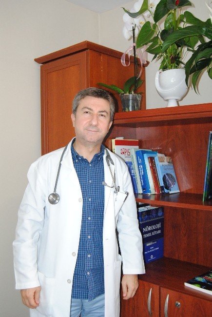 ’Alzheimer’ın Öne Çıkan Belirtileri