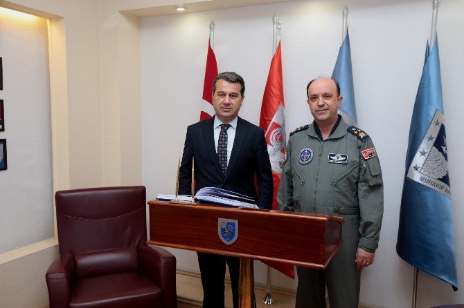 Vali Azmi Çelik, Korgeneral Güneykaya’yı ziyaret etti