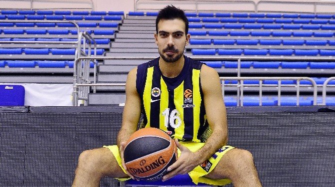 Kostas Sloukas: “Final Four’un İstanbul’da olması ekstra bir motivasyon ama…”
