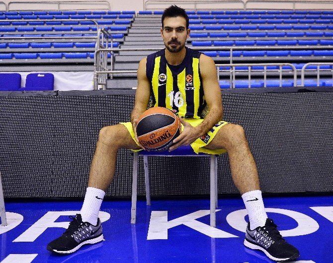Kostas Sloukas: “Final Four’un İstanbul’da olması ekstra bir motivasyon ama…”