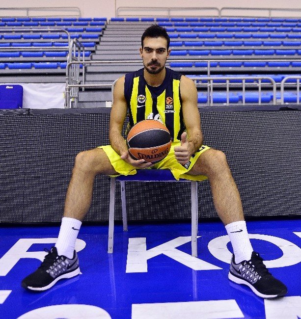 Kostas Sloukas: “Final Four’un İstanbul’da olması ekstra bir motivasyon ama…”