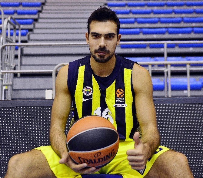 Kostas Sloukas: “Final Four’un İstanbul’da olması ekstra bir motivasyon ama…”