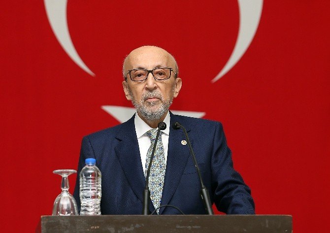 Vefa Küçük’ten Aziz Yıldırım’a destek