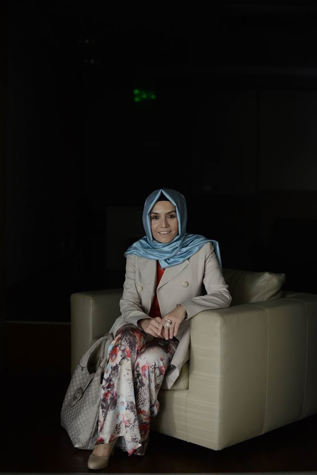 Gazeteci Büşra Erdal, Manisa'da yakalandı