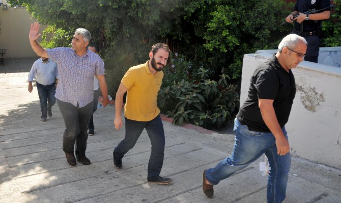 Antalya’da 14 gazeteci adliyeye sevk edildi
