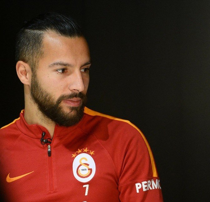 Yasin Öztekin: "Galatasaray’a geldiğim için mutluyum"
