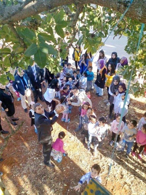 GAÜN Anaokulu öğrencilerinden “Yaşıyorum Yaşatıyorum” projesine destek