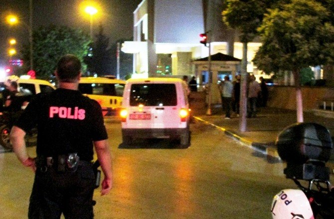 Gaziantep Valiliği önündeki şüpheli kadın gözaltına alındı