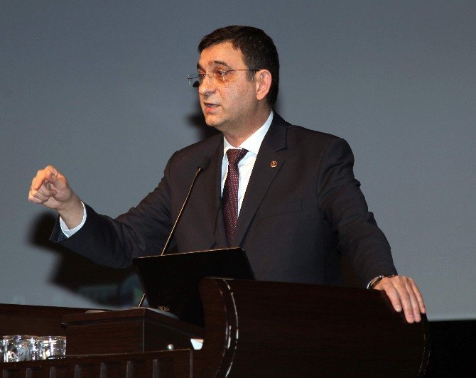 GAÜN’de “Teknikerler ve Teknikerlerin İstihdamı” Paneli