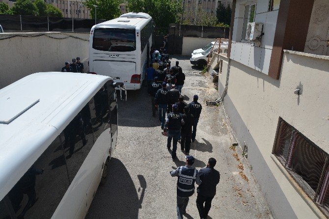 Gaziantep’teki Saldırıyla İlgili 32 Kişi Tutuklandı