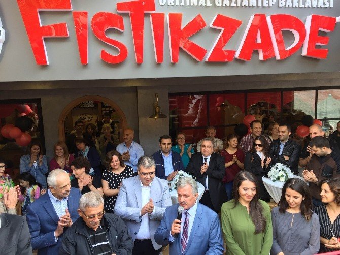 Fıstıkzade Baklava, İstanbul’da 4’üncü şubesini açtı