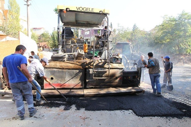 Gebze’de asfaltlama çalışmaları sürüyor