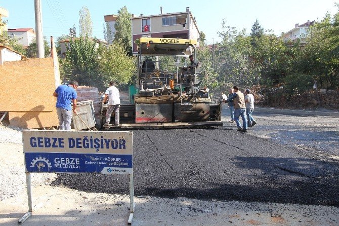 Gebze’de asfaltlama çalışmaları sürüyor